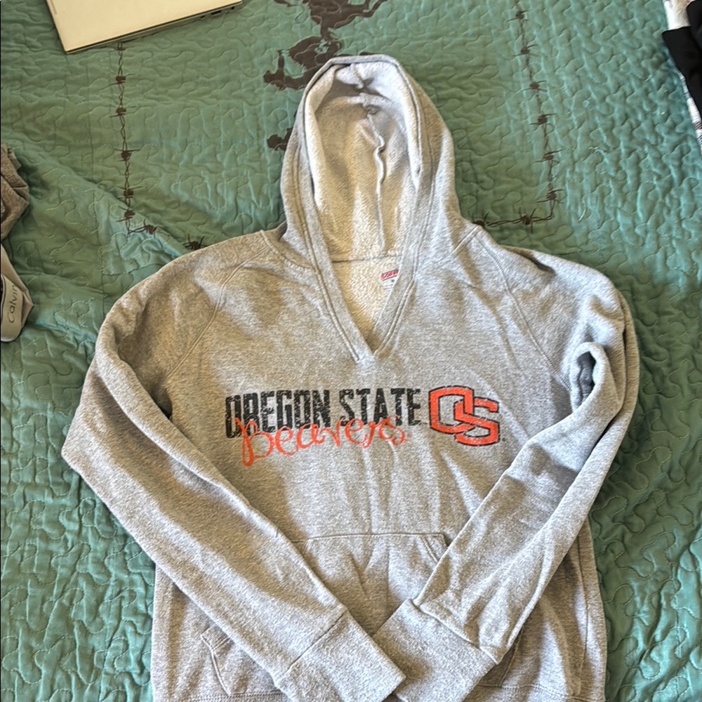 Oregon State Beavers Gray Hoodie